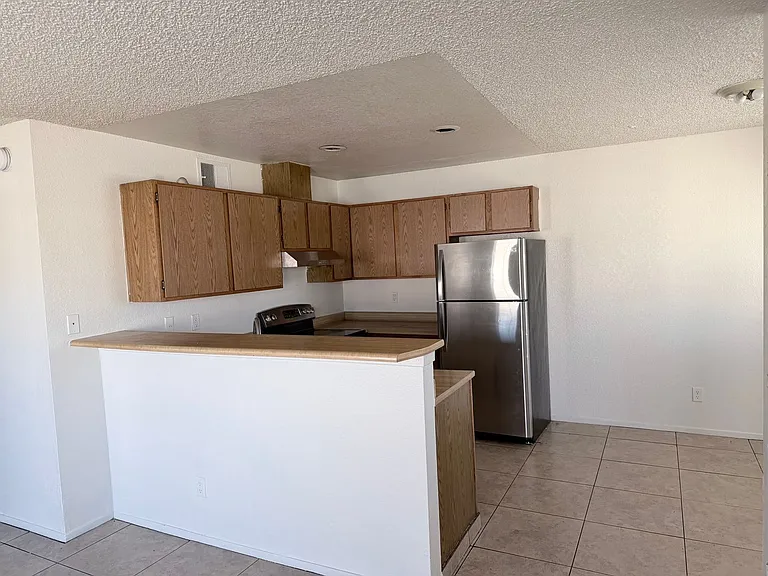 4160 E Tonopah Ave — Photo 8