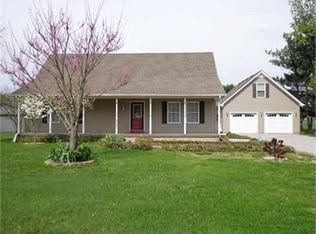 9555 Three Springs Rd, Bowling Green, KY 42104