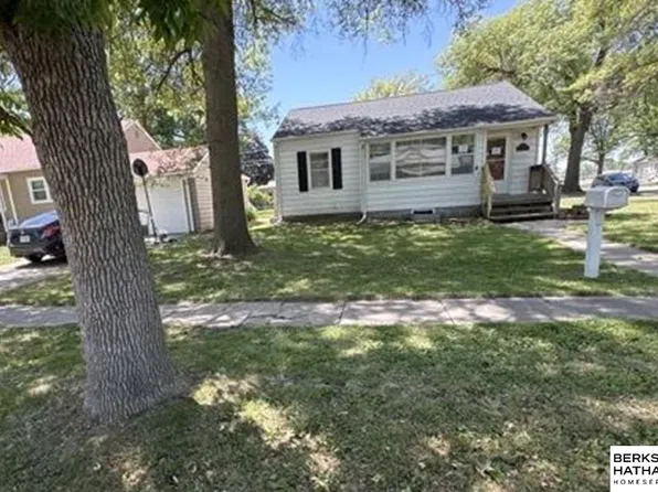 1665 N Keene Ave, Fremont, NE 68025