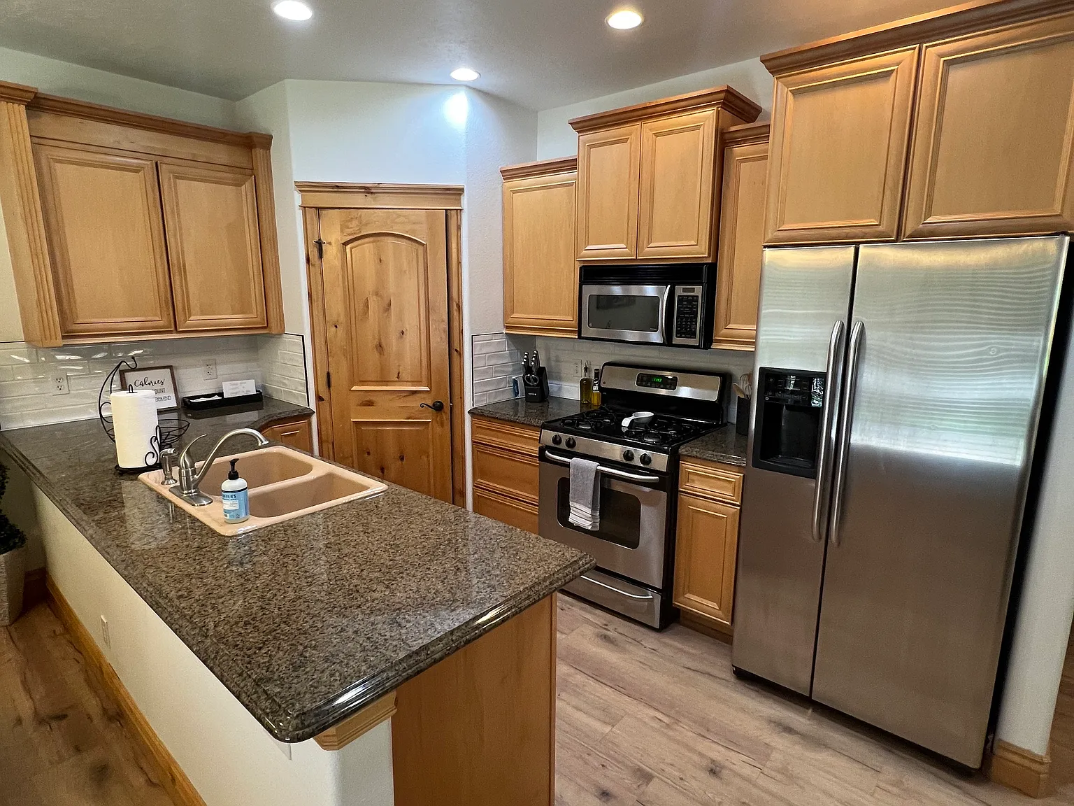1051 W Willow Lake Loop — Photo 4