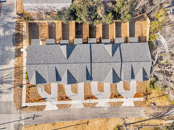 4th image of 4013 Gravely Ave