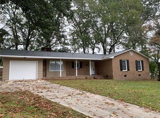 5969 Tamworth Ct, Fayetteville, NC 28314
