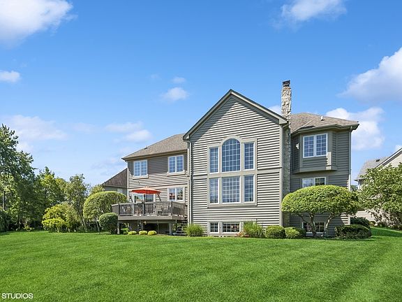 2nd image of 105 Glenbrook Ct