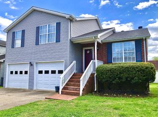 108 Edgehill Ln, Hendersonville, TN 37075