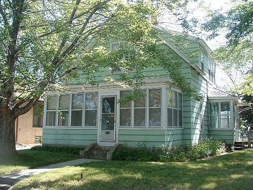 1st image of 2935 California St NE