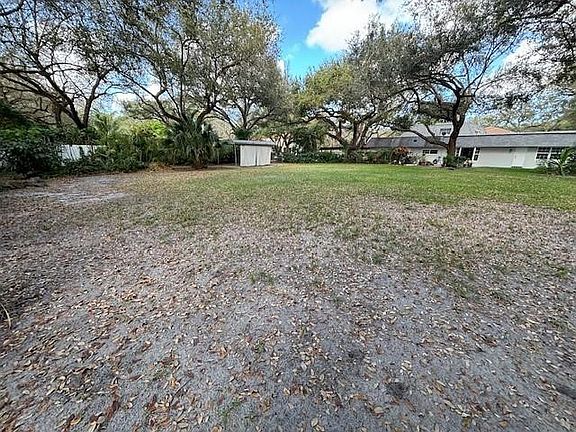 5th image of 3930 SW 56th Court
