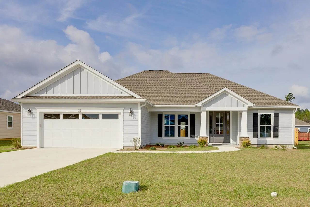 3 bed, 2.0 bath, 1739 sqft, $2,400 — Photo 2
