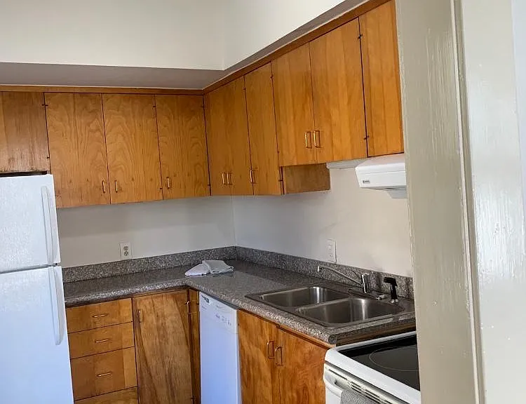 4205 Jack St #2 — Photo 6