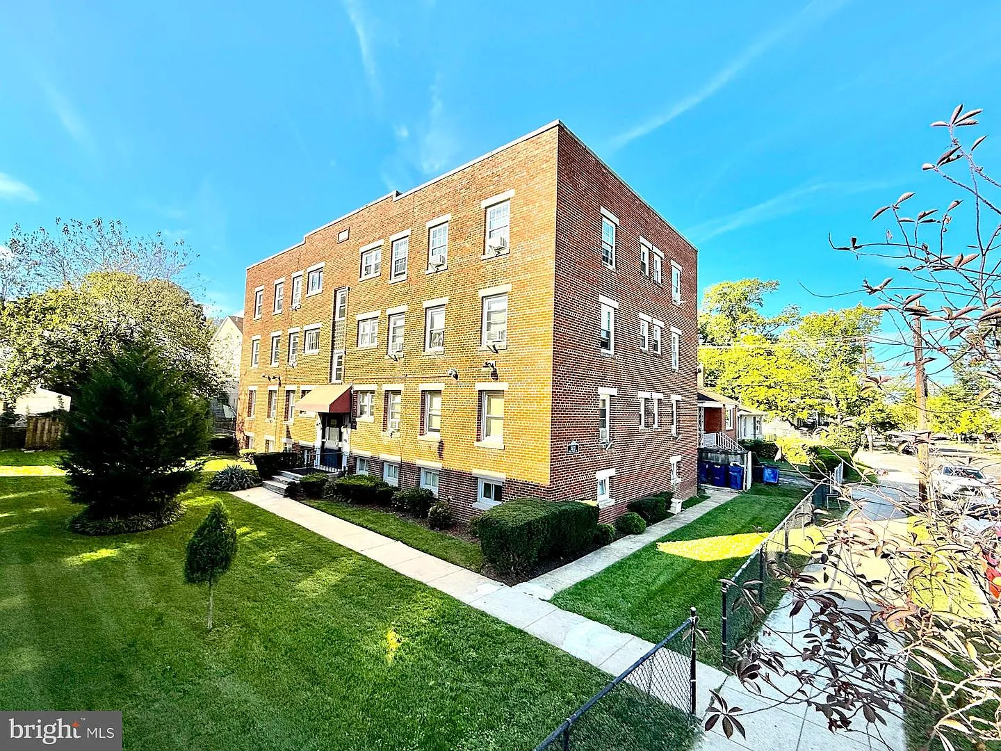 5111 Ayers Pl SE photo 1