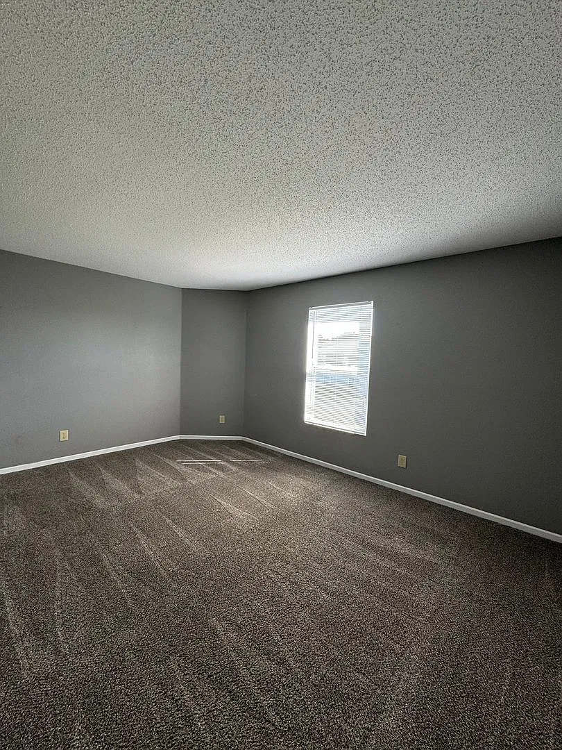 Franklin Twp - 3 BR home — Photo 2
