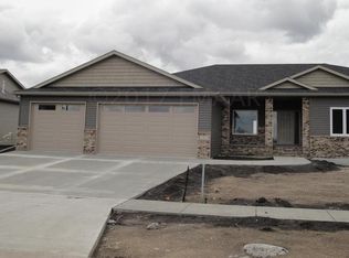 2282 14th St W, West Fargo, ND 58078