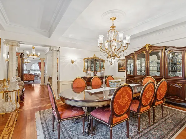 975 Park Avenue image 5 of 14