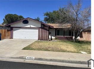 44041 Gingham Ave, Lancaster, CA 93535