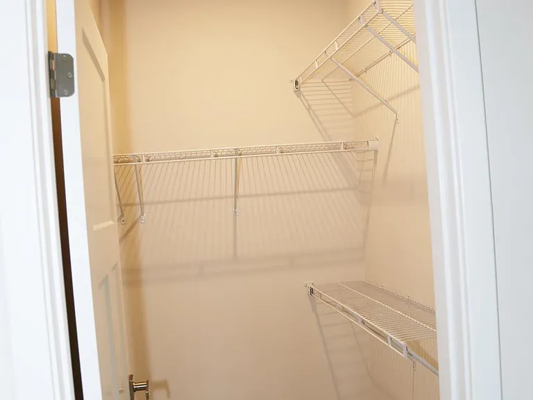 1790 Atlas Dr — Photo 31