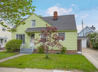 2101 Reveley Ave, Lakewood, OH 44107