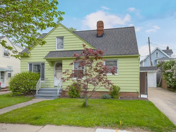 2101 Reveley Ave, Lakewood, OH 44107
