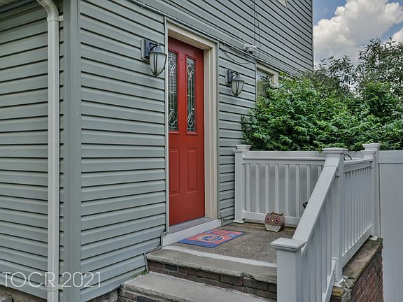 3rd image of 151 Vreeland Ave