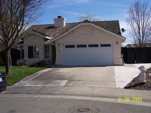 1st image of 5925 Oxford Glen Pl