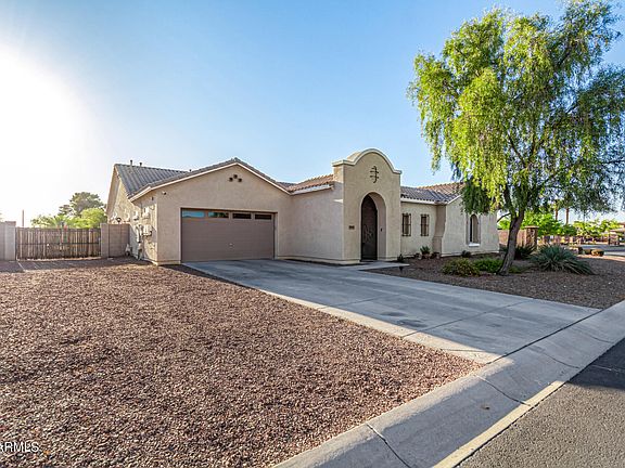 5th image of 10108 S 46TH Drive