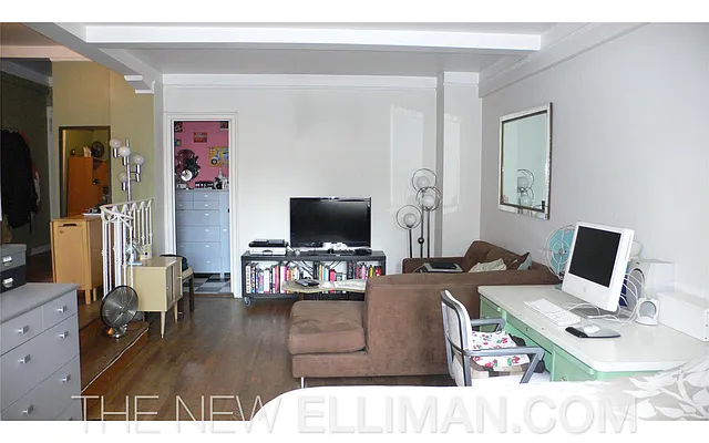 Rented by Douglas Elliman | media 52