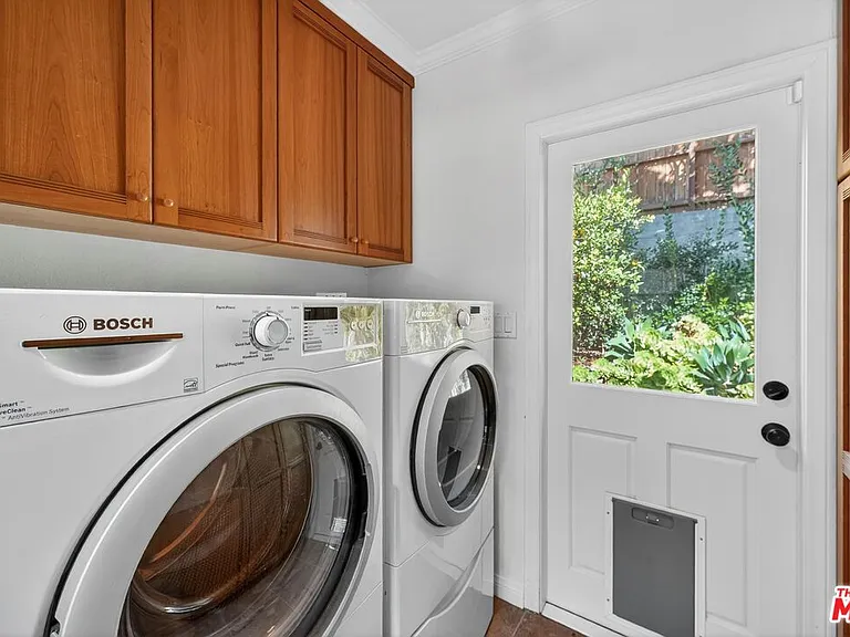 1515 Rendall Pl — Photo 17