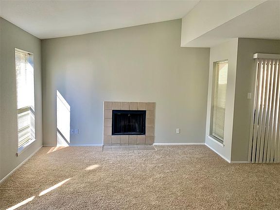 5th image of 6602 Harbor Town Dr APT 407