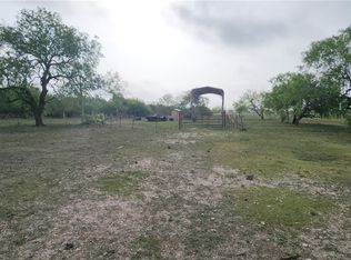 2395 San Antonio River Rd, Victoria, TX 77905