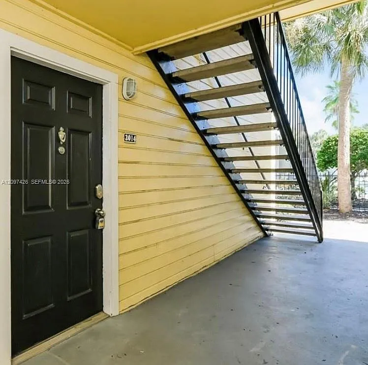 Tradewinds — Photo 3