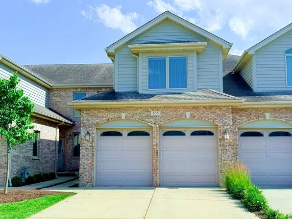 168 Mayo Ct, Elmhurst, IL 60126