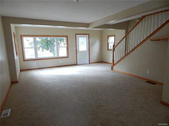 3rd image of 151 Schiller St
