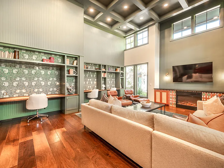 Creekside Townhomes — Photo 12