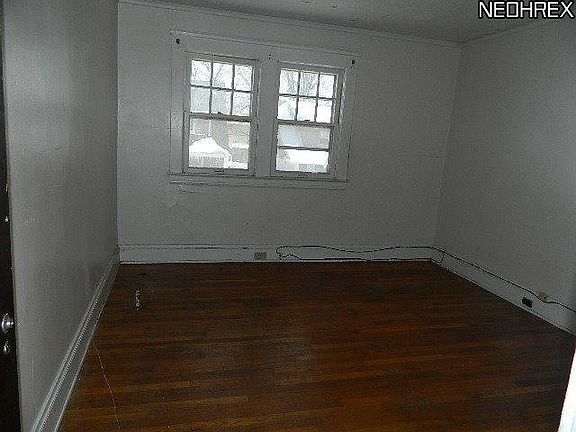 5th image of 4274 E 136th St