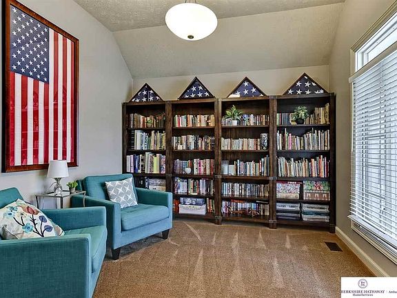 5th image of 10315 Spyglass Dr