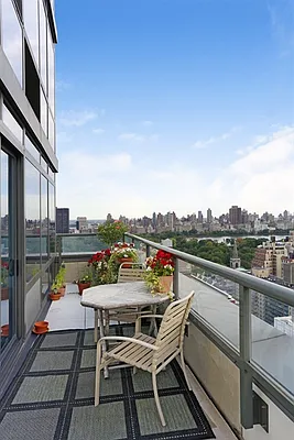 Rented by Citi Habitats | media 11