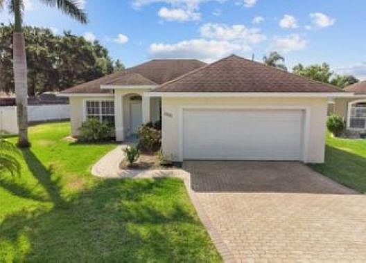 Front of the house from the curb