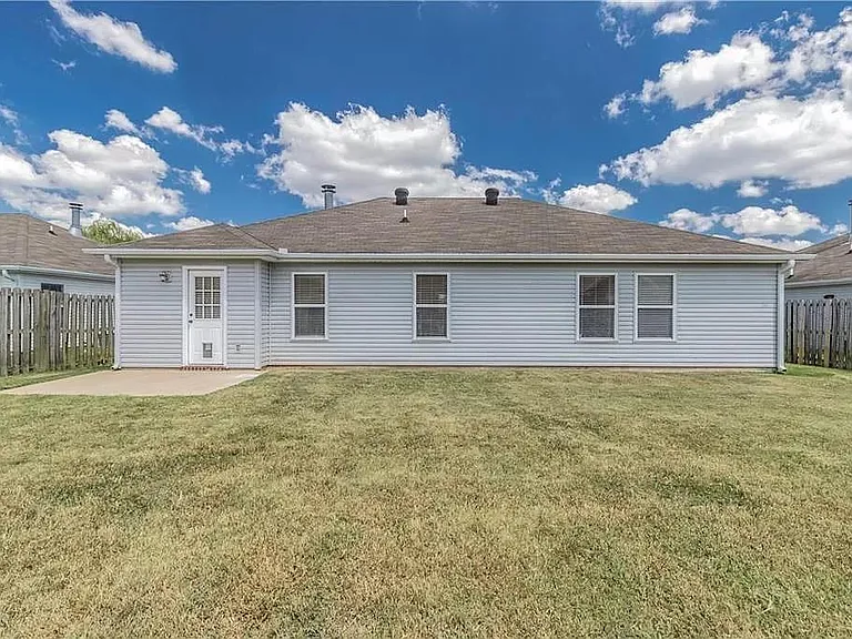 4607 SW Limestone Ave — Photo 22
