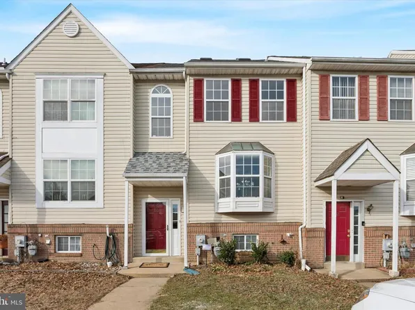 110 Hawk Dr, Newark, DE 19702