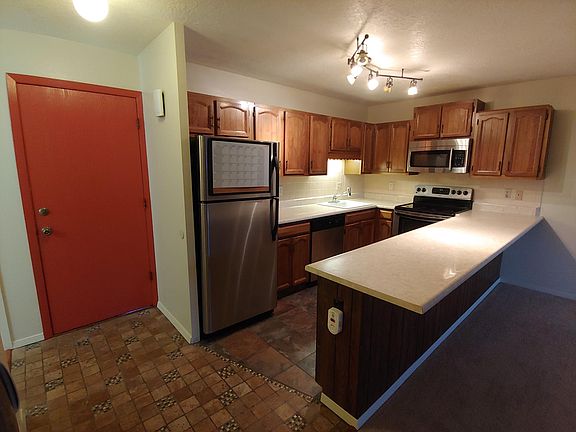 3rd image of 615 Straight Creek Dr #206