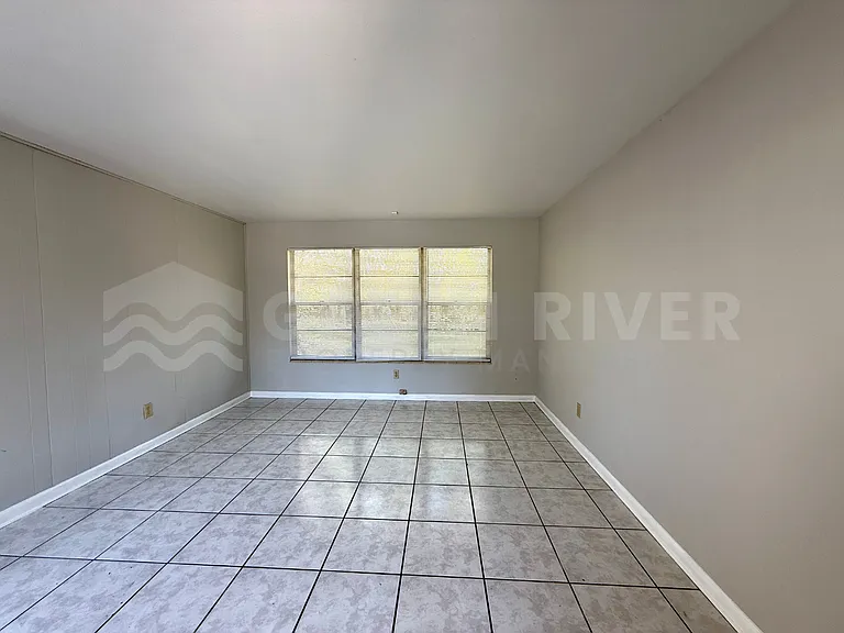 7963 Le Mans Dr — Photo 7