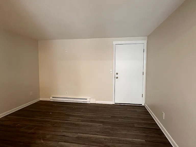 33 Homer Ave #B2 — Photo 4