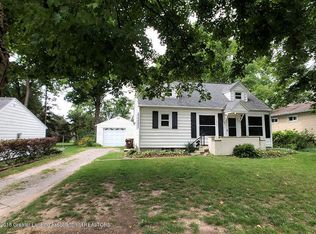 612 Maple St, Grand Ledge, MI 48837