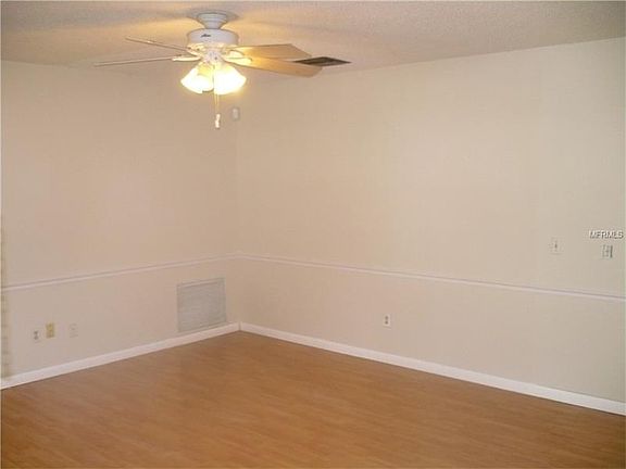 5th image of 8265 Malvern Cir