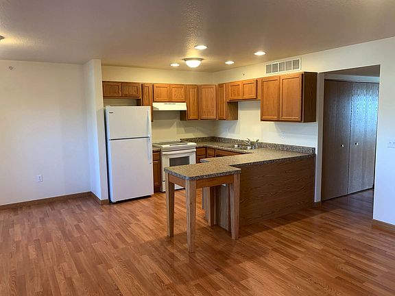 4th image of 342 Woodies Ln #340B