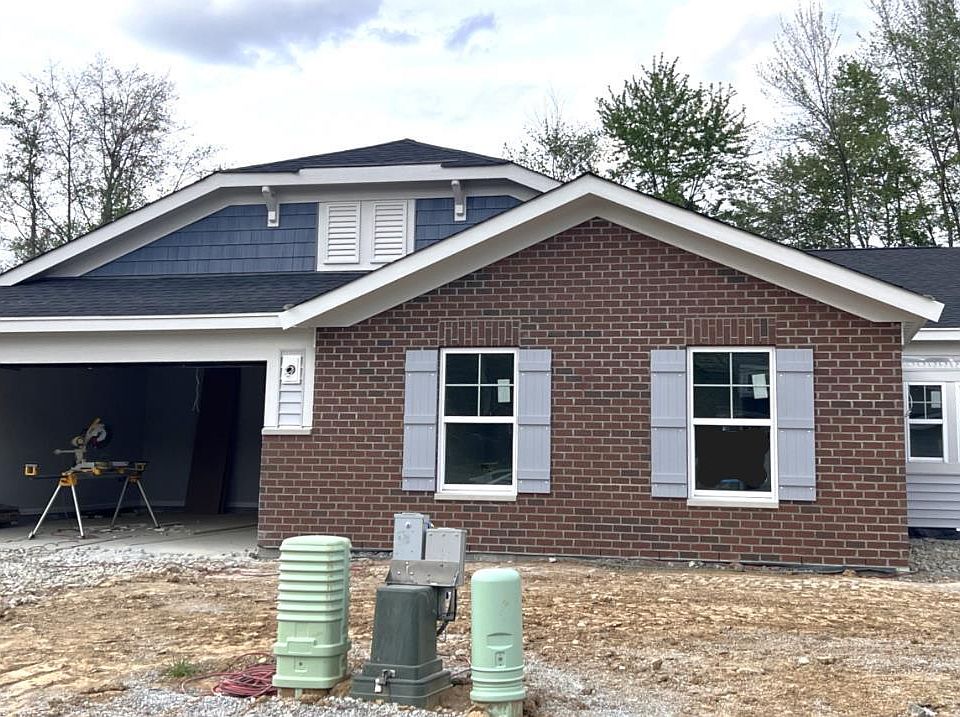 1st image of 1064 Olivewood Ave