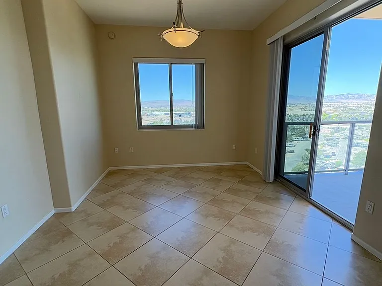 8255 Las Vegas Blvd S #1122 — Photo 5