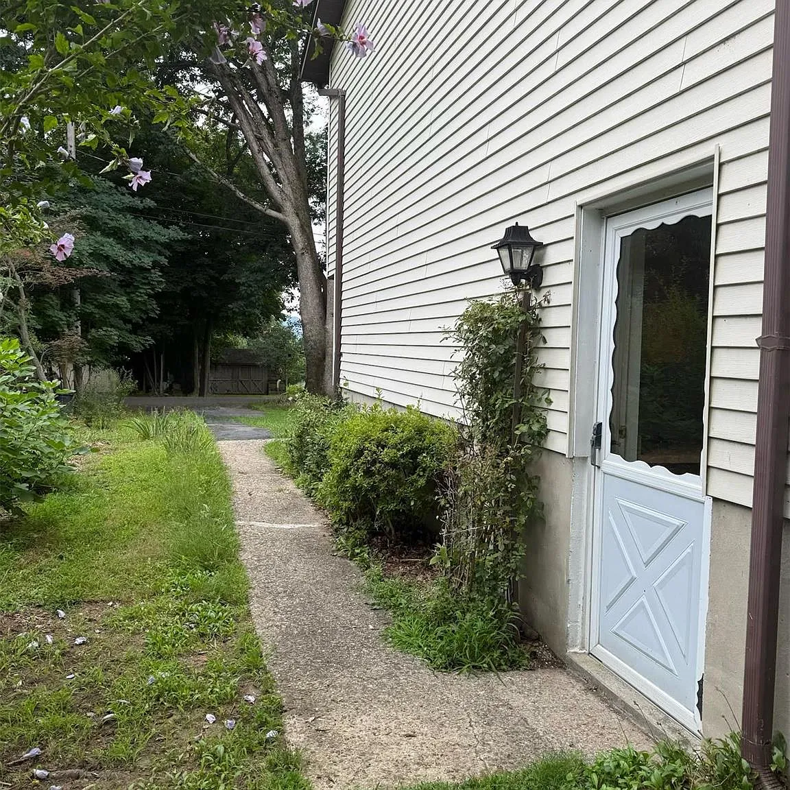 1 bed, 1.0 bath, 450 sqft, $1,500 — Photo 1