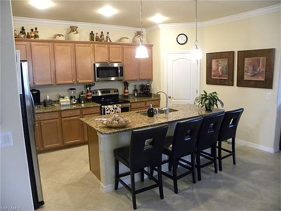2nd image of 14562 Lanier Ct
