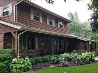 S76W13180 Ludington Cir, Muskego, WI 53150