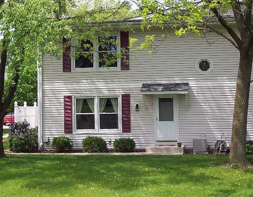 1st image of 5341 Crescent Ln APT C