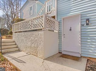 702 Glenleaf Dr, Peachtree Corners, GA